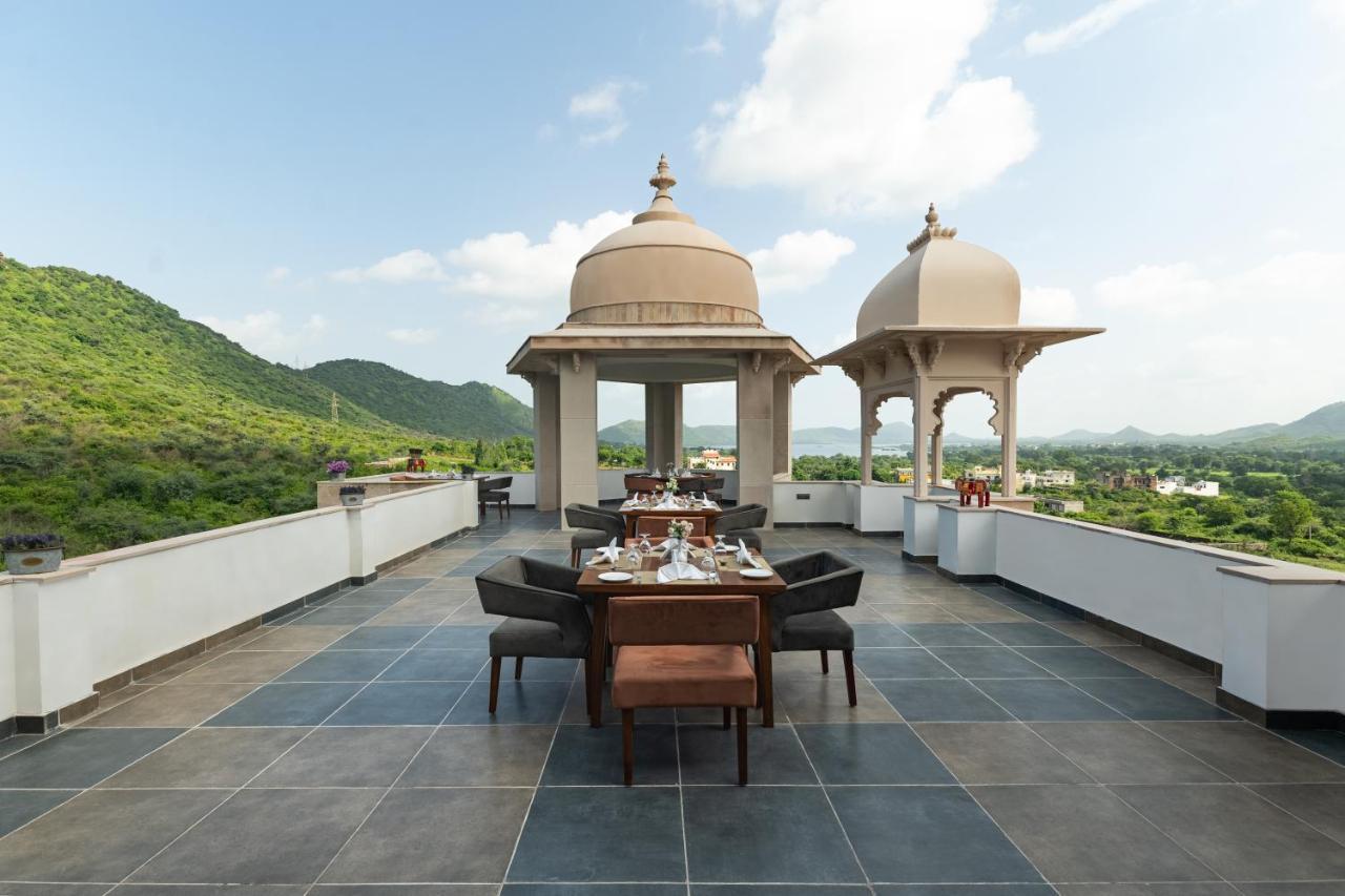 Traavista Aravali Mahal Hotel Udaipur Exterior foto