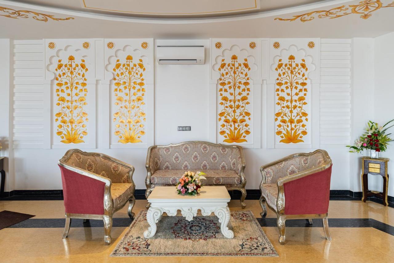 Traavista Aravali Mahal Hotel Udaipur Exterior foto