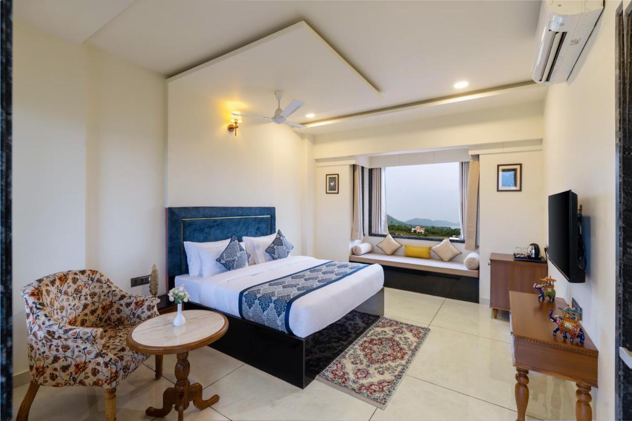 Traavista Aravali Mahal Hotel Udaipur Exterior foto